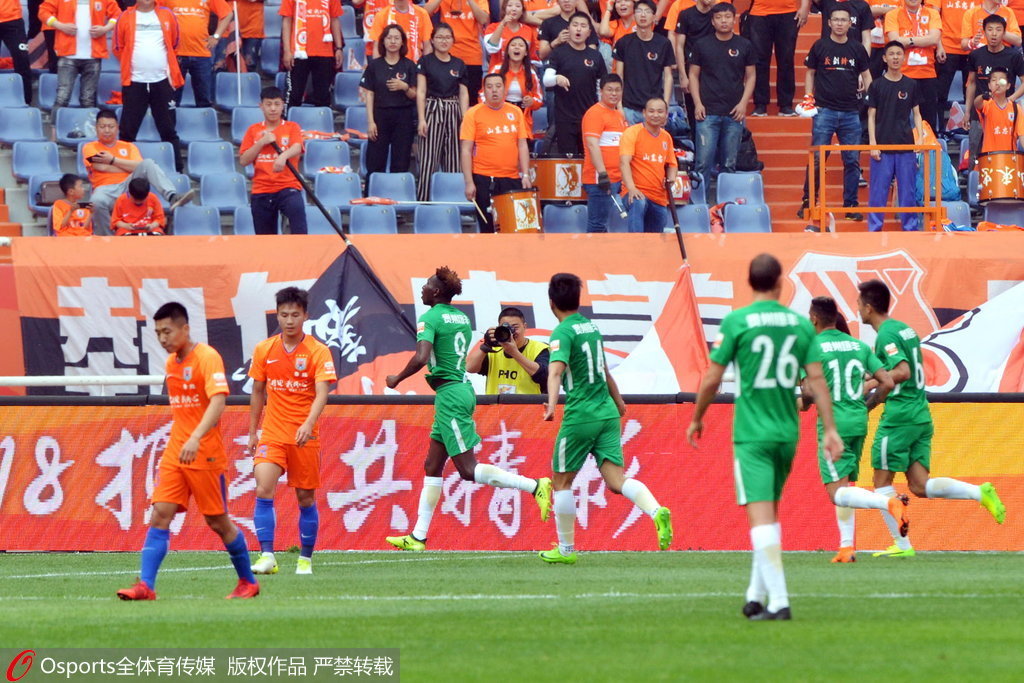 勒沃库森核心重伤休战，球队遭遇三连败危机  